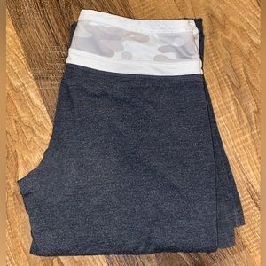 5/$25 Grey Yoga Pants